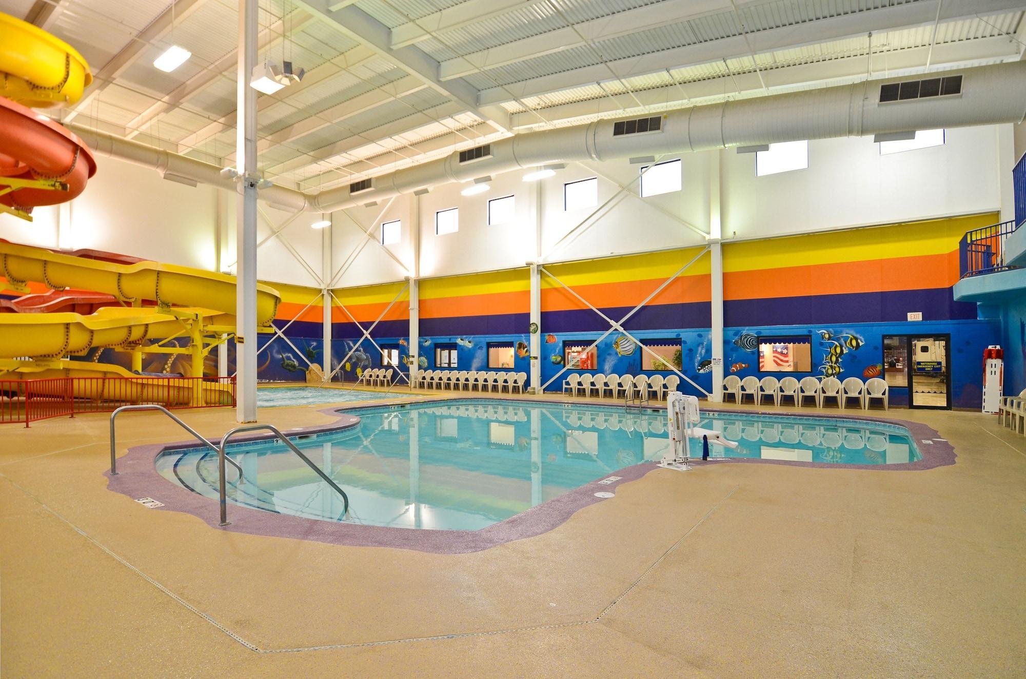 Sleep Inn & Suites Conference Center And Water Park Minot Exterior foto